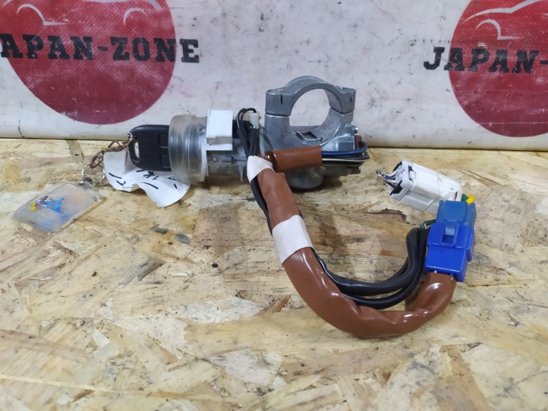 Замок зажигания Subaru Forester SG5 EJ20 2007 (б/у)