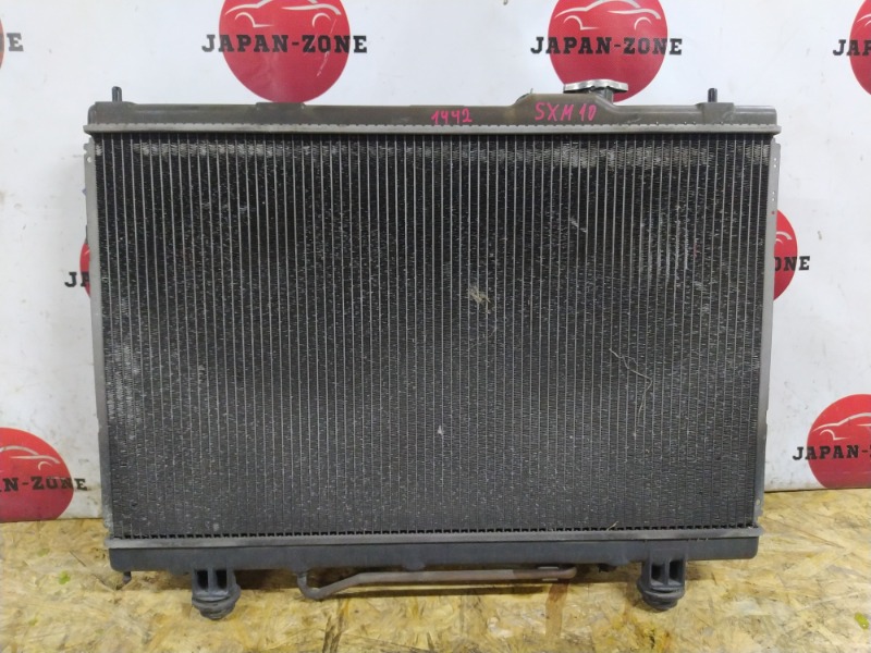 Радиатор двигателя Toyota Ipsum SXM10 3S-FE 2000 (б/у)