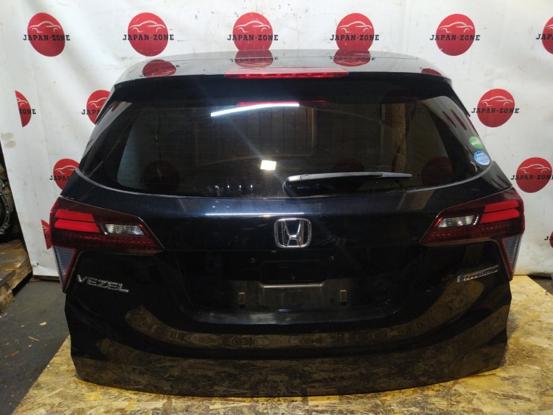 Дверь задняя багажника Honda Vezel RU3 LEB 2015 (б/у)