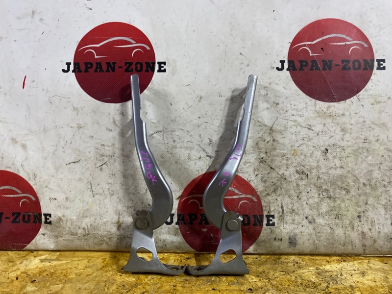 Петля капота Honda Airwave GJ1 L15A 2007 (б/у)