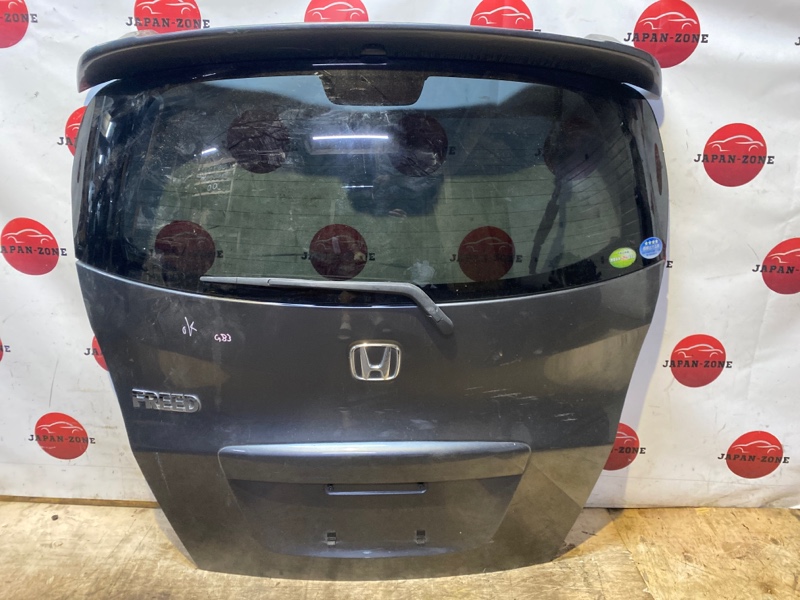 Дверь задняя багажника Honda Freed GB3 L15A 2010 (б/у)