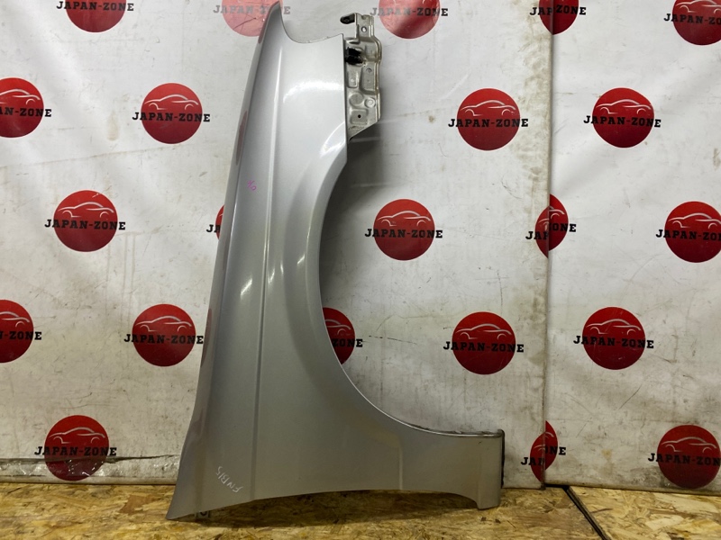 Крыло Nissan Sunny FNB15 QG15DE 2004 переднее правое (б/у)