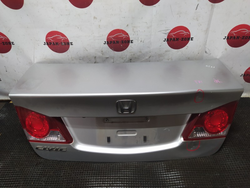 Крышка багажника Honda Civic FD1 R18A 2006 (б/у)