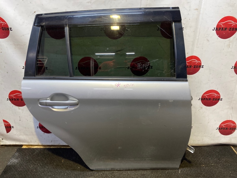 Дверь боковая Toyota Corolla Fielder NZE161 1NZ-FE 2013 задняя правая (б/у)