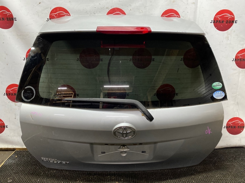 Дверь задняя багажника Toyota Corolla Fielder NZE161 1NZ-FE 2013 (б/у)