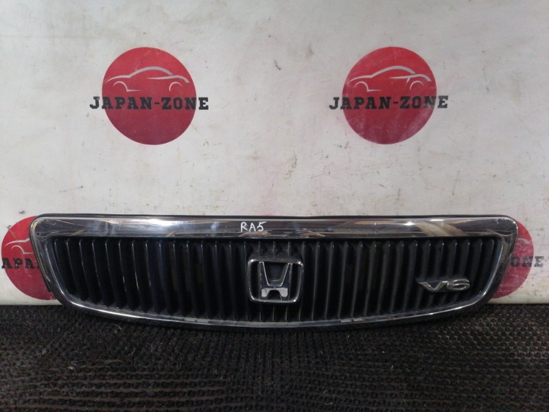 Решетка радиатора Honda Odyssey RA5 J30A 1998 (б/у)