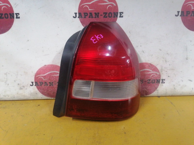 Фонарь стоп-сигнала Honda Civic EK3 D15B 1996 правый (б/у)