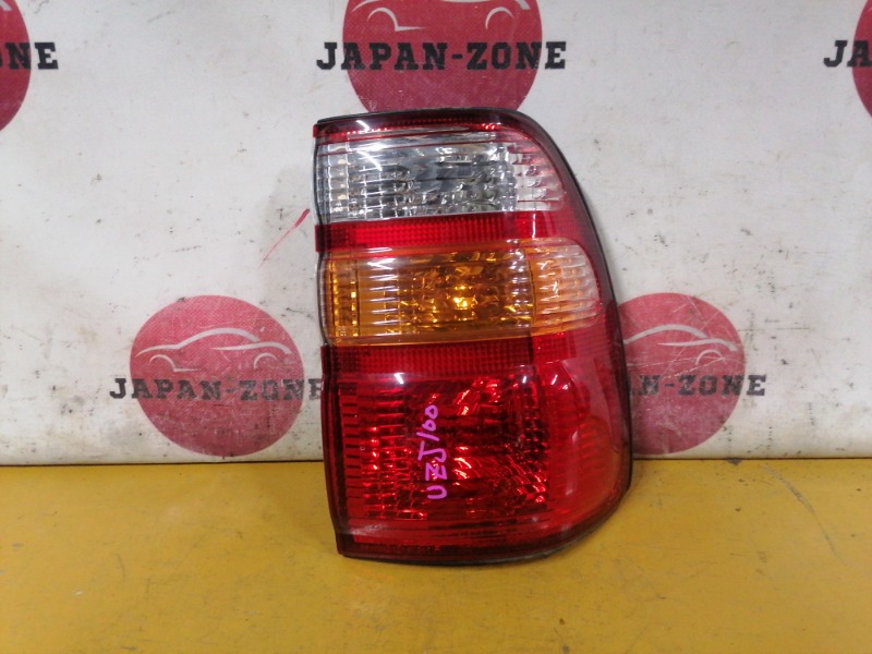 Фонарь стоп-сигнала Toyota Land Cruiser UZJ100W 2UZ-FE 1998 правый (б/у)
