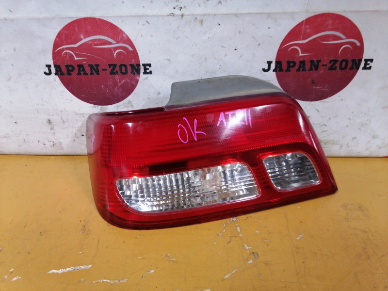 Фонарь стоп-сигнала Toyota Carina AT211 7A-FE 2000 левый (б/у)