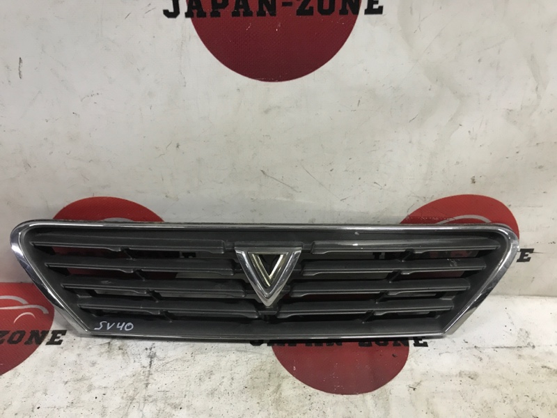 Решетка радиатора Toyota Vista SV40 4S-FE 1996 (б/у)