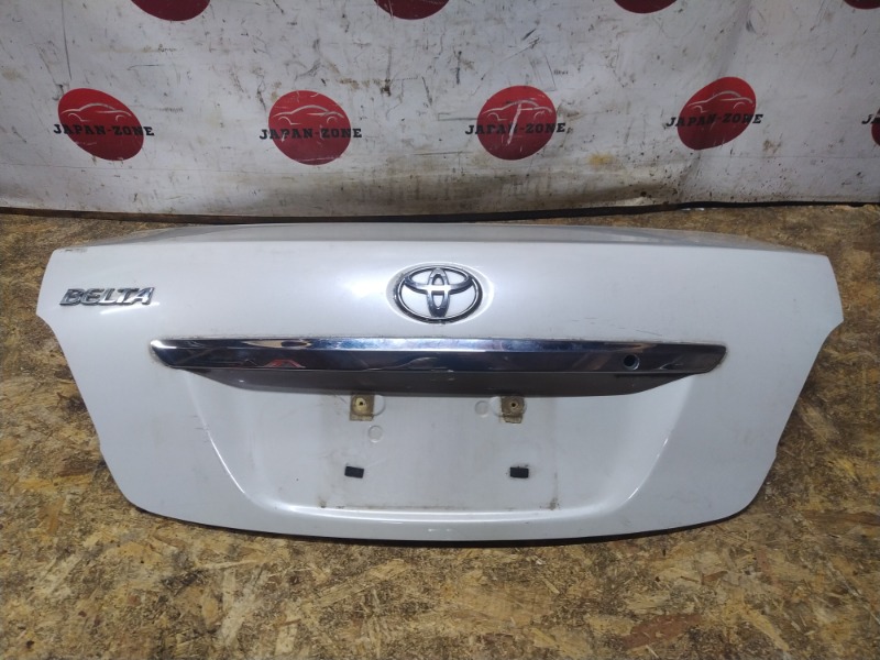 Крышка багажника Toyota Belta SCP92 2SZ-FE 2007 (б/у)