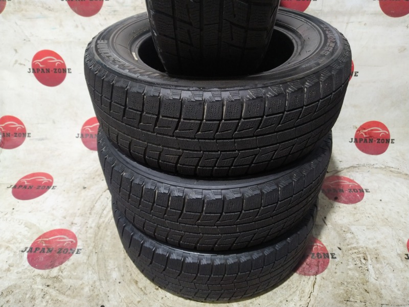 Комплект из 4-х шин R14 Bridgestone BLIZZAK REVO1 (б/у)