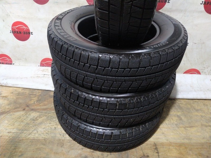 Комплект из 4-х шин R14 Bridgestone Blizzak REVO GZ (б/у)