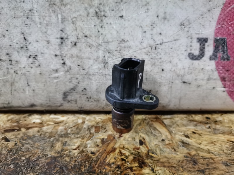 Датчик положения распредвала Toyota Corolla Fielder 2001 NZE124 1NZ-FE 90919-05024 контрактная