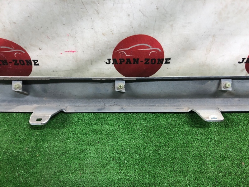 Порог левый Wingroad 2003 WHNY11 QG18DE