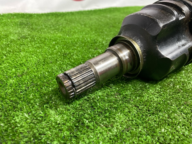 Привод передний левый Toyota Sprinter Carib AE111 4A-FE Привод передний левый Toyota Sprinter Carib AE111 4A-FE