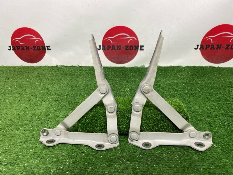 Петля крышки багажника Carina ED 1996 ST202 3S-FE