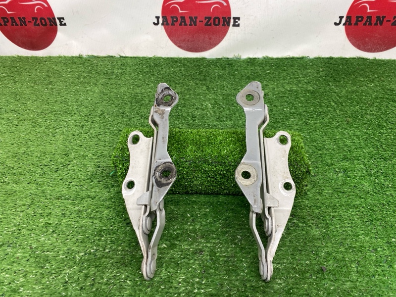 Петля крышки багажника Carina ED 1996 ST202 3S-FE