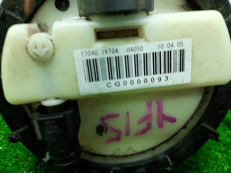 Насос топливный Nissan JUKE YF15 HR15DE