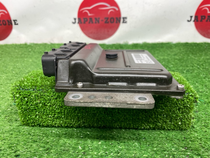 Блок управления ДВС Wingroad 2004 WFY11 QG15DE