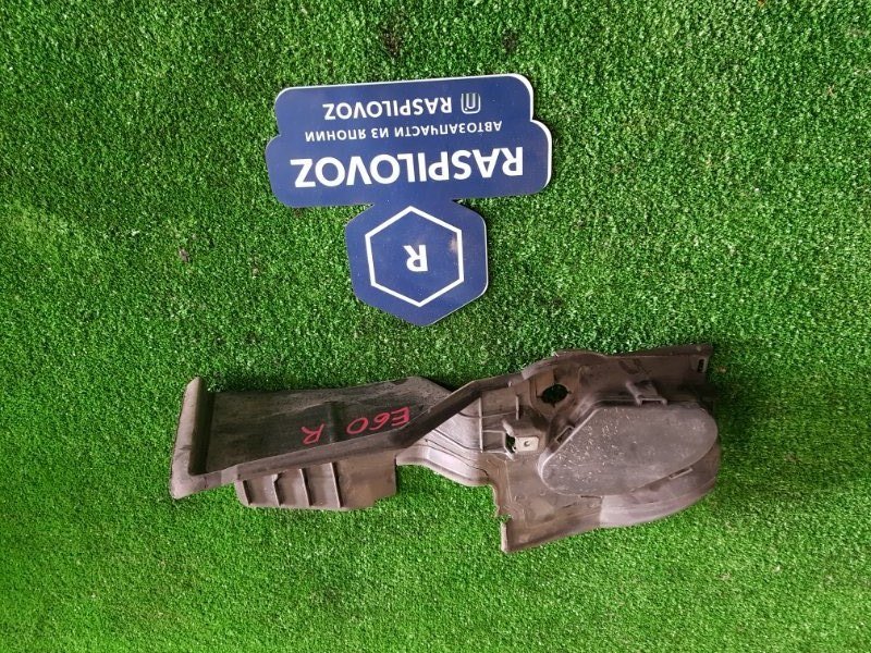 Воздуховод правый BMW BMW 5 series 2003 E60 M54B25 51717050604 контрактная