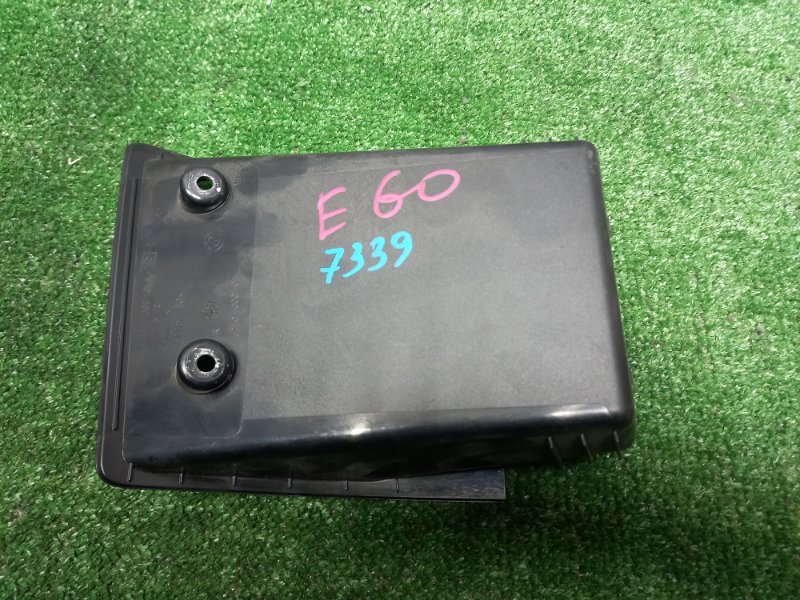 Бардачок BMW 5 series 2003 E60 M54B25 Бардачок BMW 5 series 2003 E60 M54B25