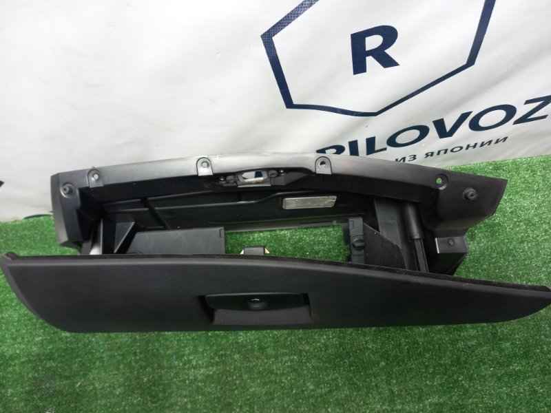 Бардачок BMW 5 series 2003 E60 M54B25