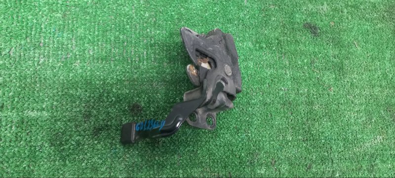 Замок капота Honda Fit 2005 GD1 L13A 74120-SAA-003 контрактная