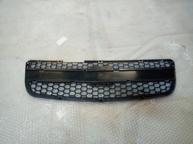 Решетка радиатора передняя Chevrolet NIVA 2006> 2123 212308401015550 новая