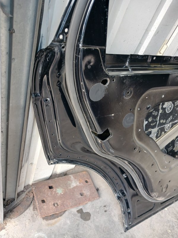 Дверь задняя левая Rang-rover 2013-2022 4