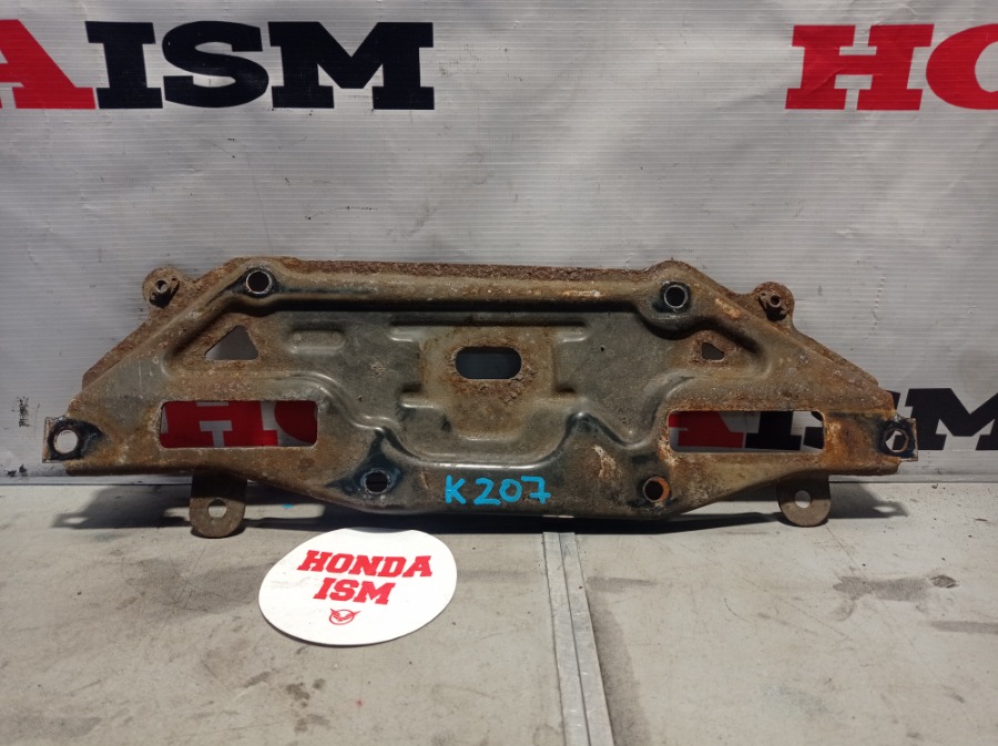 Кронштейн передней панели Honda Civic 8 5D 2006-2010 FK2 R18A2 контрактная