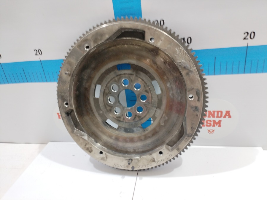 Маховик Honda Civic 8 5D FK2 R18A2