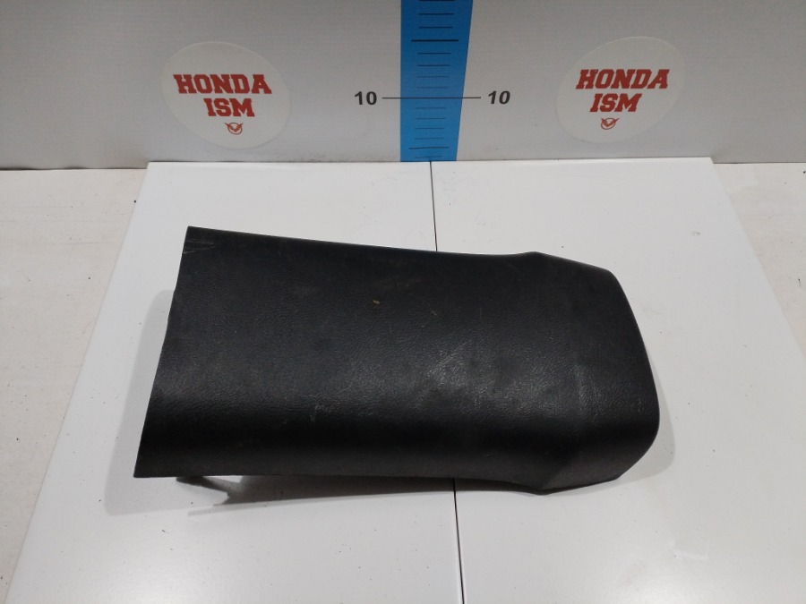 Крышка центральной консоли Honda Civic 8 5D 2007 FK2 R18A2 83404-SMG-E02ZA контрактная