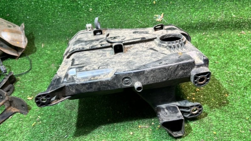 Корпус блока управления мозгов ДВС GS300 2005 GRS190 3GRFSE