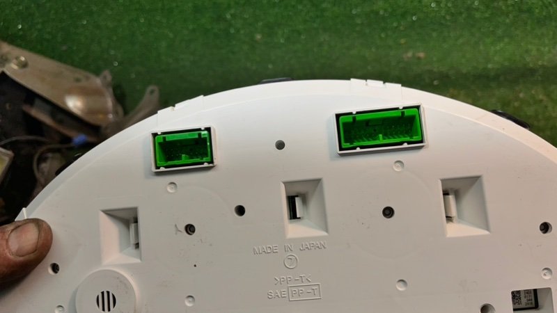 Панель приборов Legacy BL5