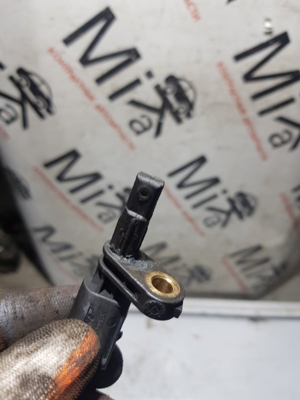 Датчик abs передний левый JETTA 1K2 CAXA