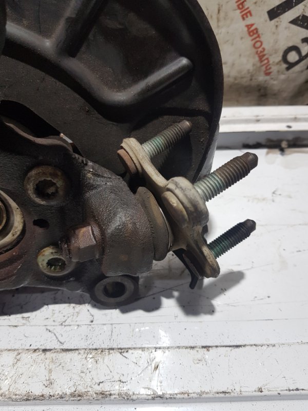 Ступица передняя правая JETTA 1K2 CAXA