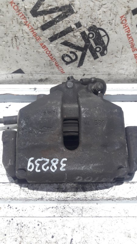 Суппорт передний левый A3 8P BVY