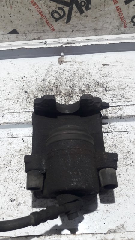 Суппорт передний правый POLO 9N1 BKY