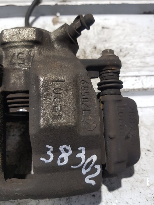 Суппорт передний правый MERCEDES-BENZ C-CLASS W203 112.916 Суппорт передний правый MERCEDES-BENZ C-CLASS W203 112.916