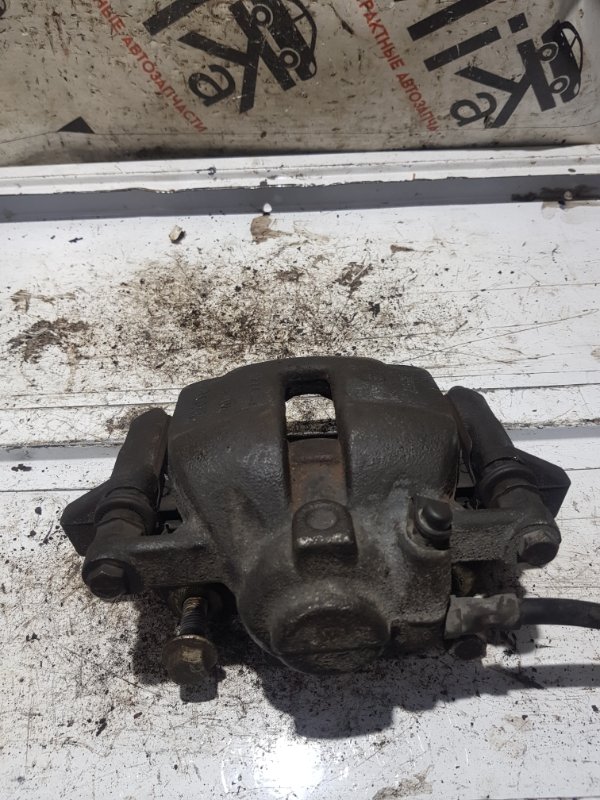 Суппорт передний правый COOPER R56 N14B16AB