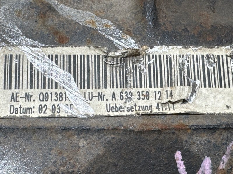 Редуктор задний MERCEDES-BENZ VIANO W639 112.951 A6393501214 контрактная
