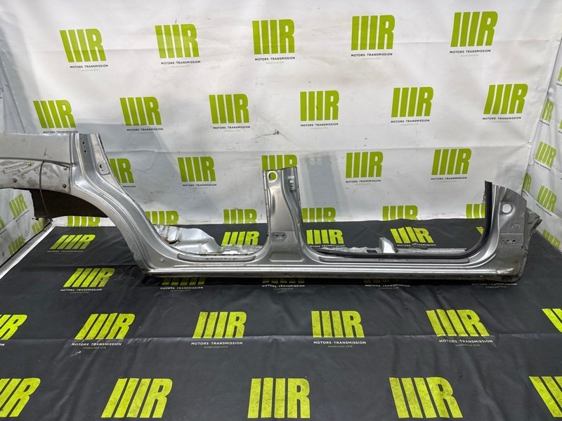 Порог правый LEXUS GX470 UZJ120