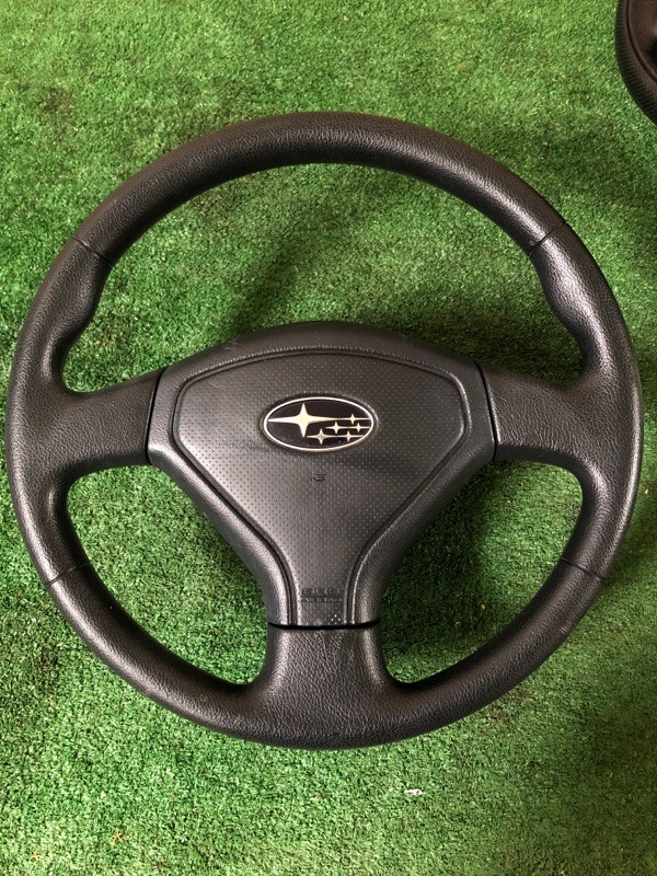 Руль Subaru SG5 EJ205 (б/у) Руль Subaru SG5 EJ205 (б/у)