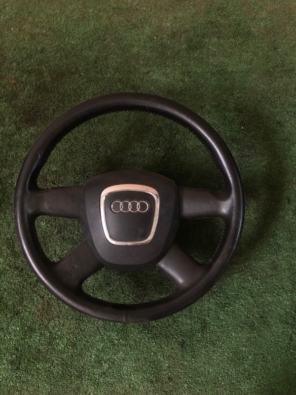 Руль Audi A4 (б/у) Руль Audi A4 (б/у)