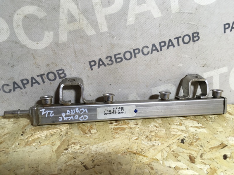Рампа топливная Ford Focus II купе 2.0