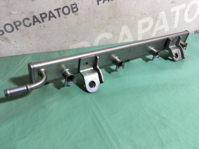 Рейка топливная (рампа) Suzuki Swift 1.5 М15А