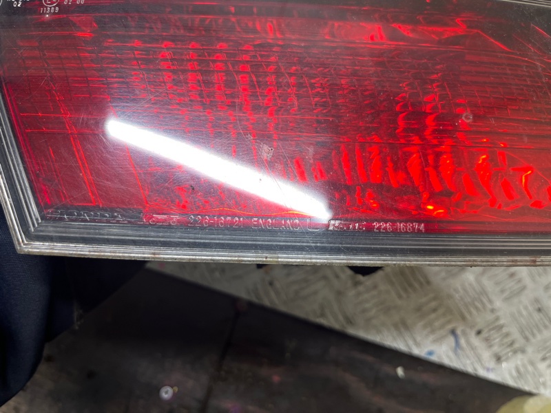 Фонарь задний задний левый Honda Civic FK2 R18A2