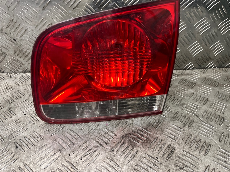 Фонарь задний задний правый Volkswagen TOUAREG 2006 7L BAC 7L6945094S контрактная