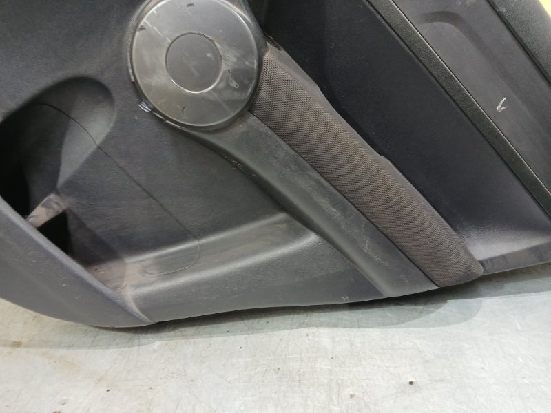 Обшивка двери задняя правая CR-V 2010 re5 R20A2